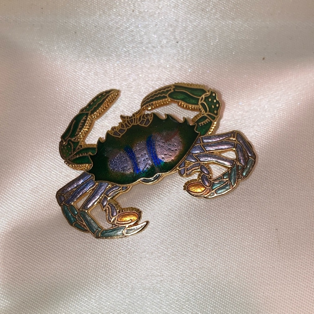 Vintage blue crab cloisonné enamel pin 2 in X 1.5 in